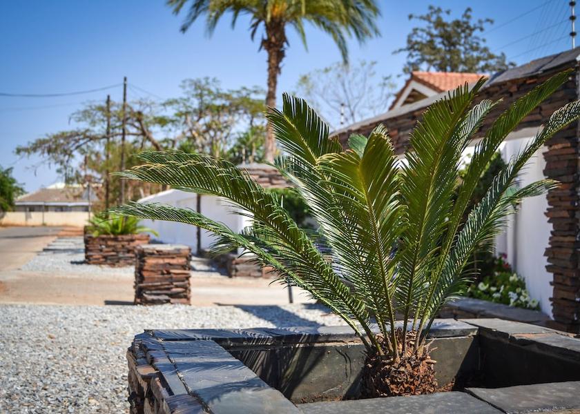  Francistown Exterior Detail