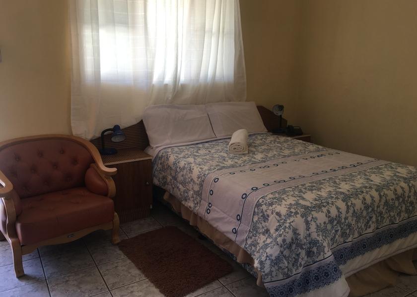  Francistown Room