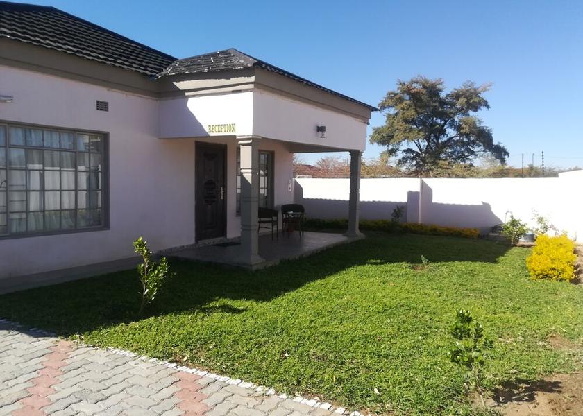  Francistown Exterior Detail