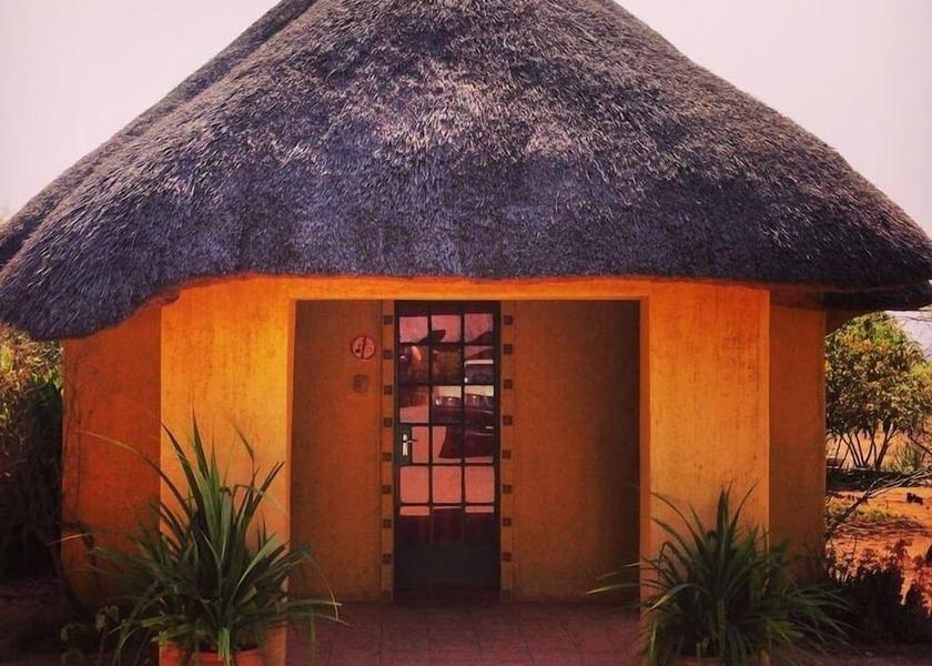  Kasane Exterior Detail