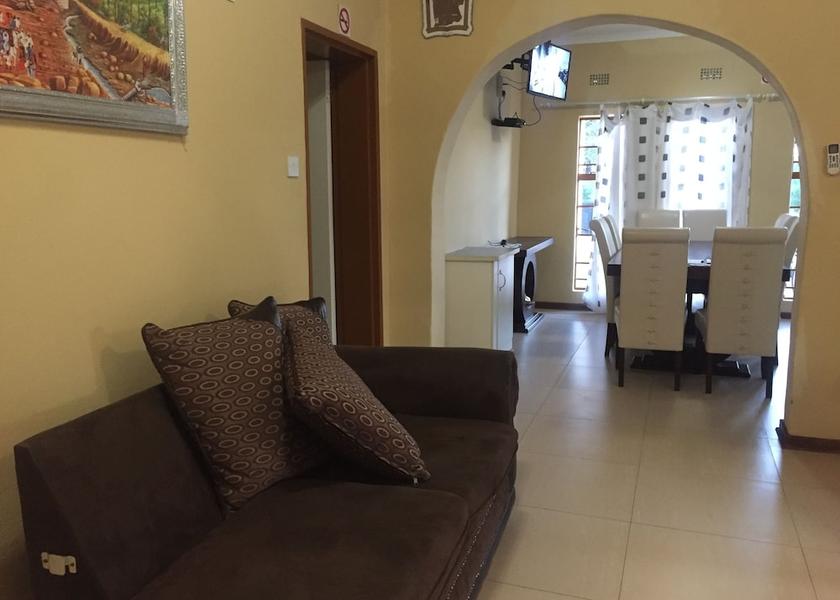  Ghanzi Interior Entrance