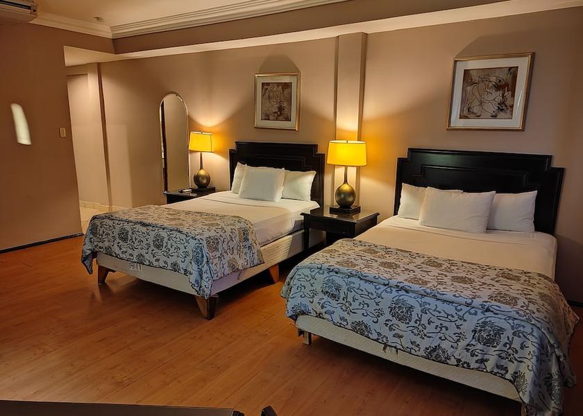  Corozal Room