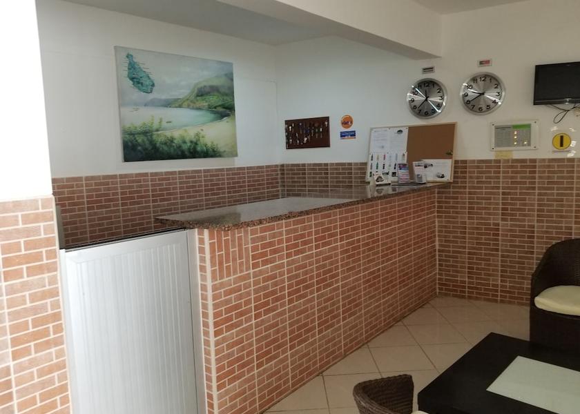  Tarrafal Check-in Check-out Kiosk