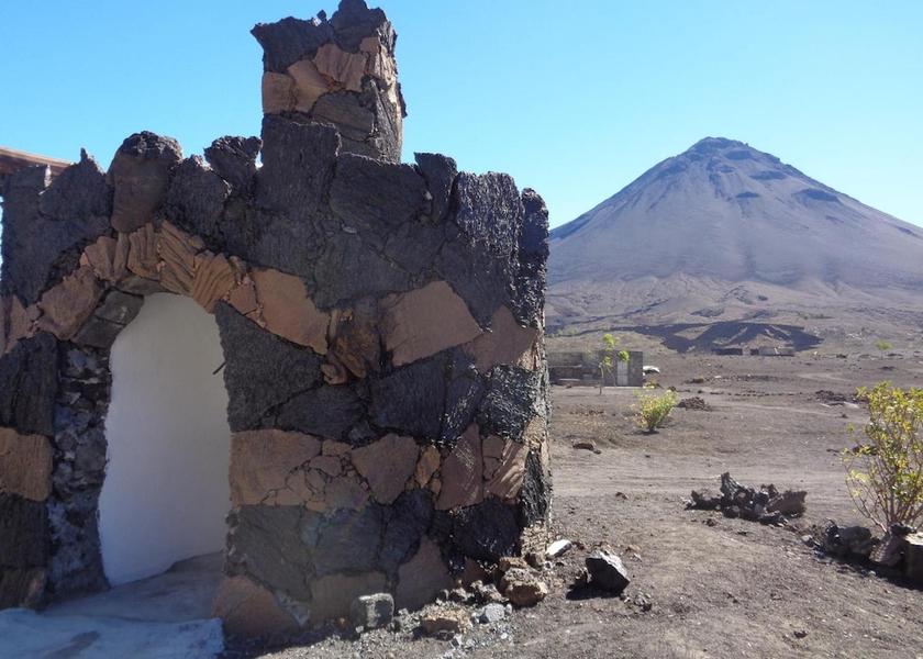  Sao Filipe Property Grounds