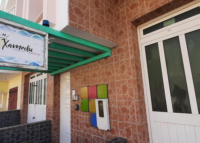  Sal Facade