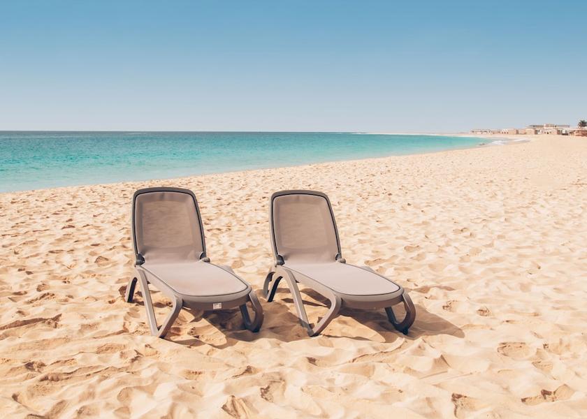  Sal Beach