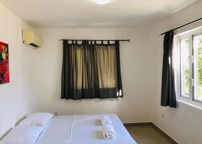  Jan Thiel Room