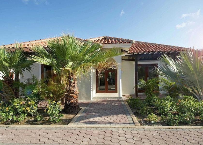  Willemstad Exterior Detail