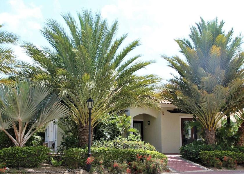  Willemstad Exterior Detail