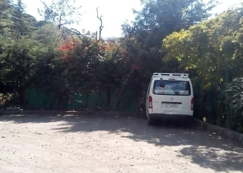  Lalibela Parking