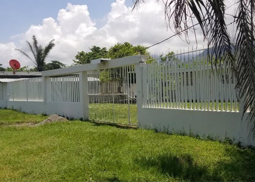 Atlantida La Ceiba Facade