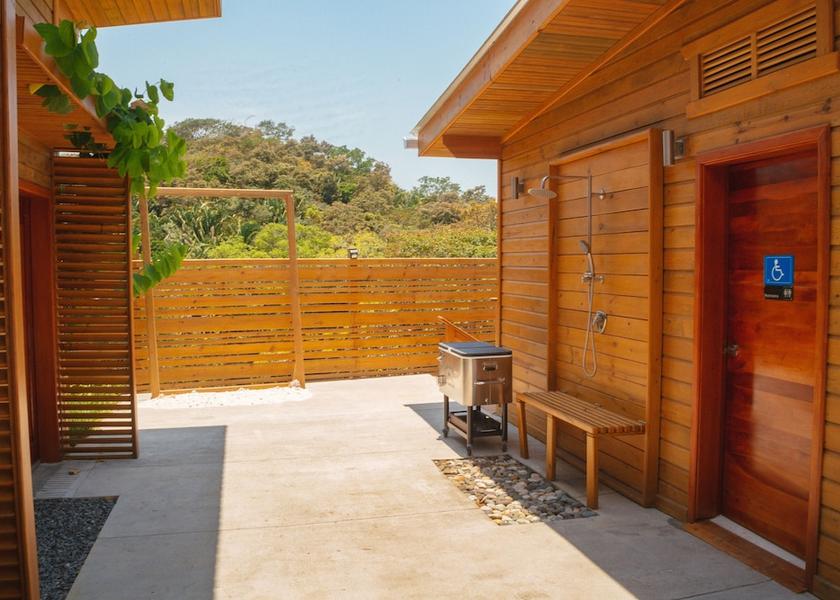 Islas de la Bahia Roatan Property Grounds