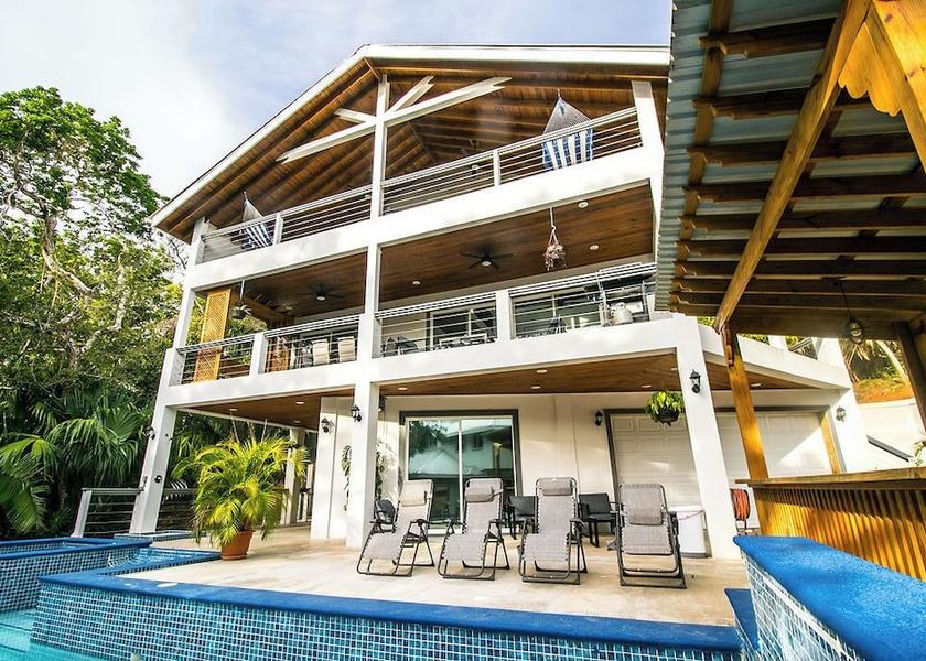 Bay Islands Roatan Room