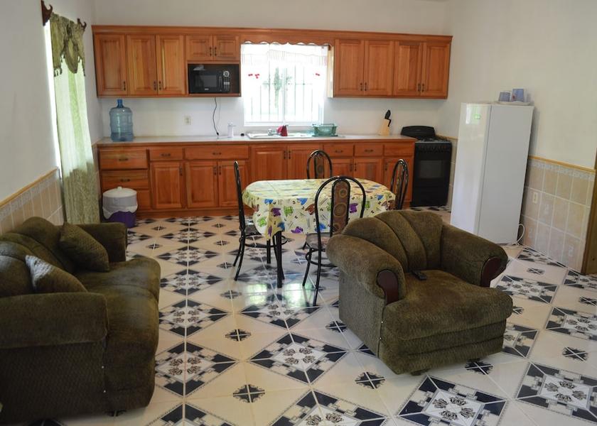 Islas de la Bahia Roatan Kitchen