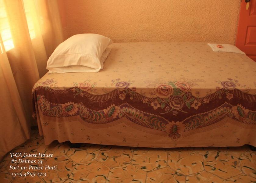  Port-au-Prince Room