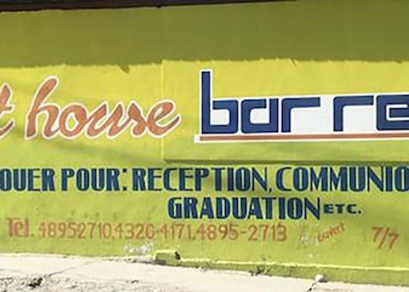  Port-au-Prince Exterior Detail