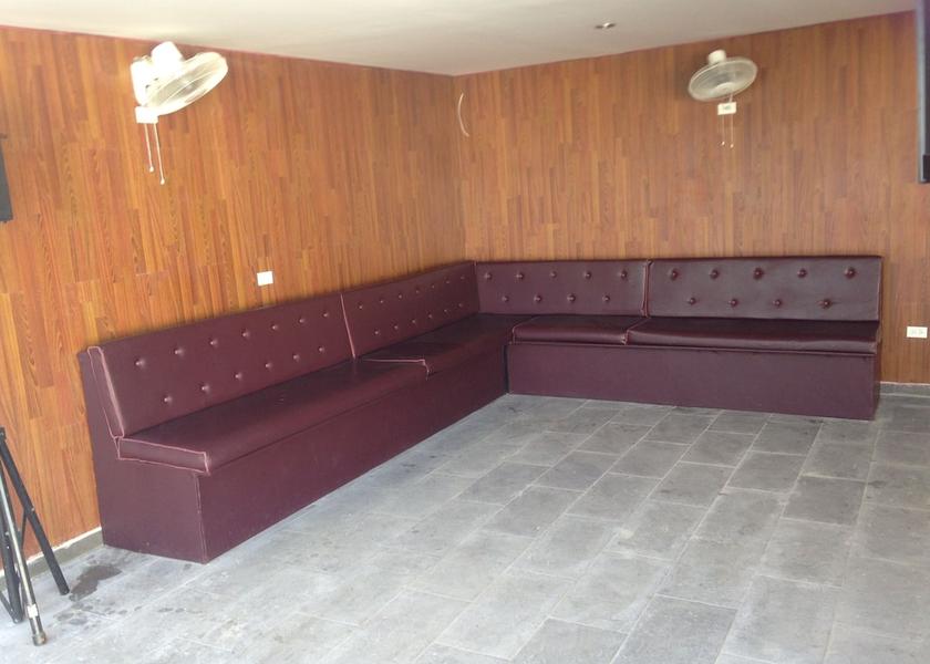  Tabarre Lobby