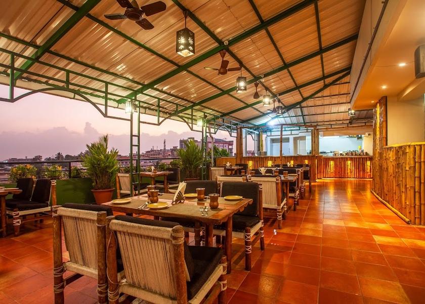 Kerala Thiruvananthapuram Food & Dining