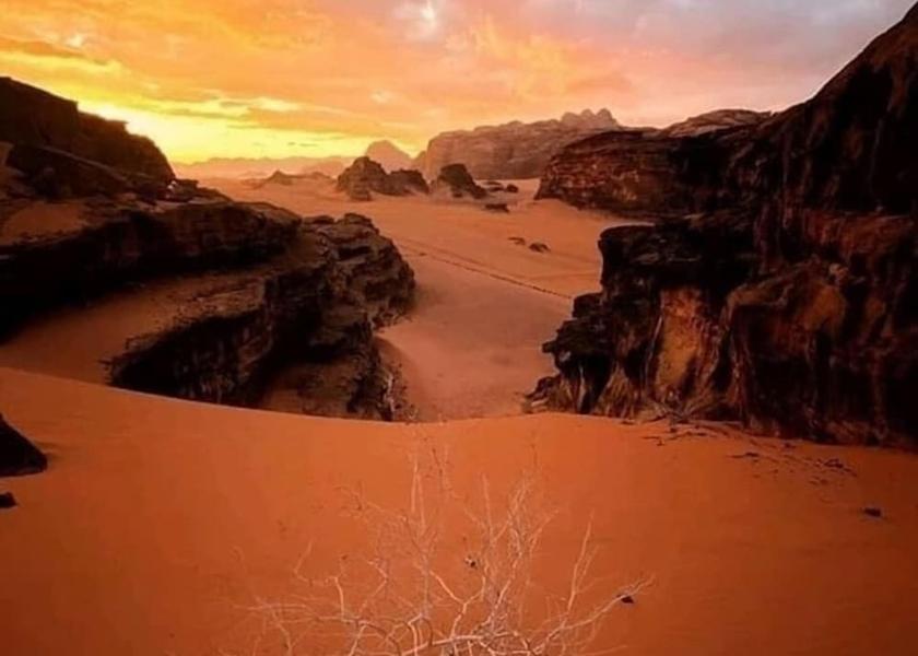 Aqaba Governorate Wadi Rum Facade