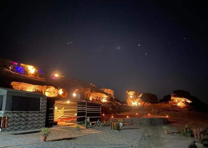 Aqaba Governorate Wadi Rum Facade