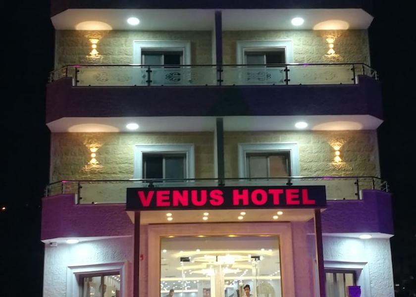 Ma'an Governorate Wadi Musa Exterior Detail