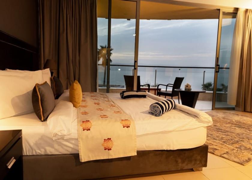 Balqa Governorate Sweimeh Room