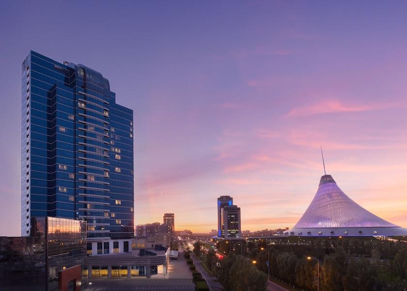  Astana Exterior