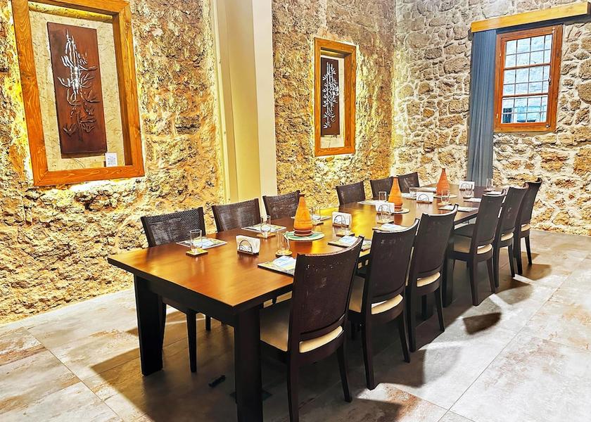  Beirut Meeting Room