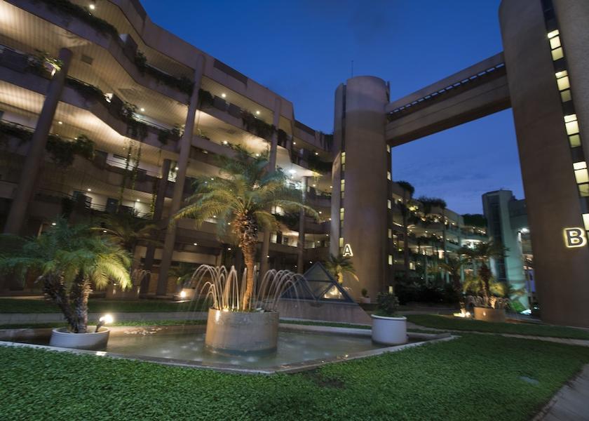  Zouk Mosbeh Interior Entrance