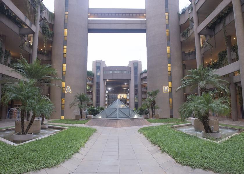  Zouk Mosbeh Interior Entrance