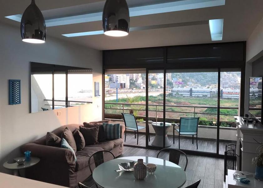  Zouk Mosbeh Interior Entrance