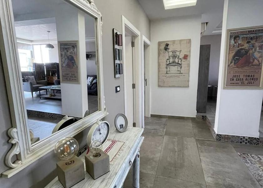  Dbayeh Interior Entrance