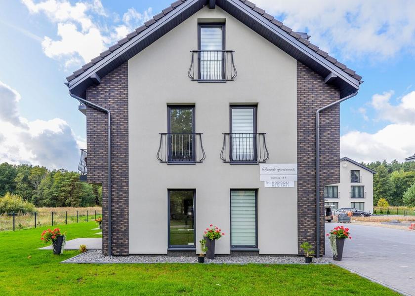  Palanga Interior Entrance