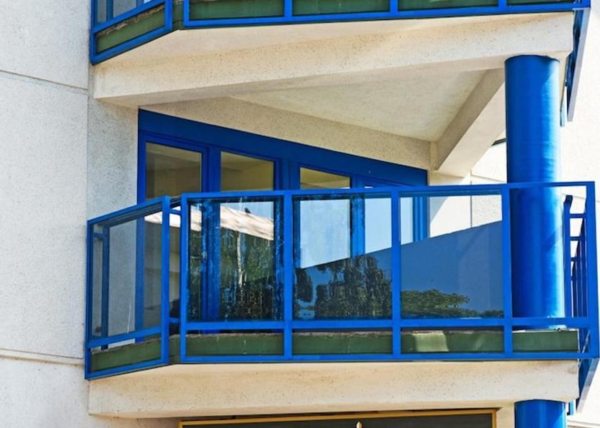  Palanga Exterior Detail