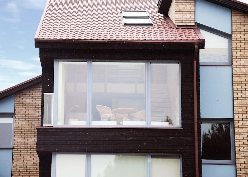  Palanga Exterior Detail