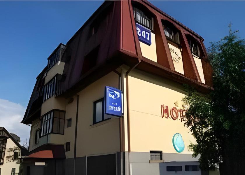  Vilnius exterior view