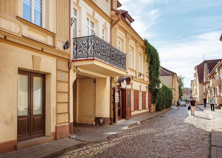  Vilnius Exterior Detail