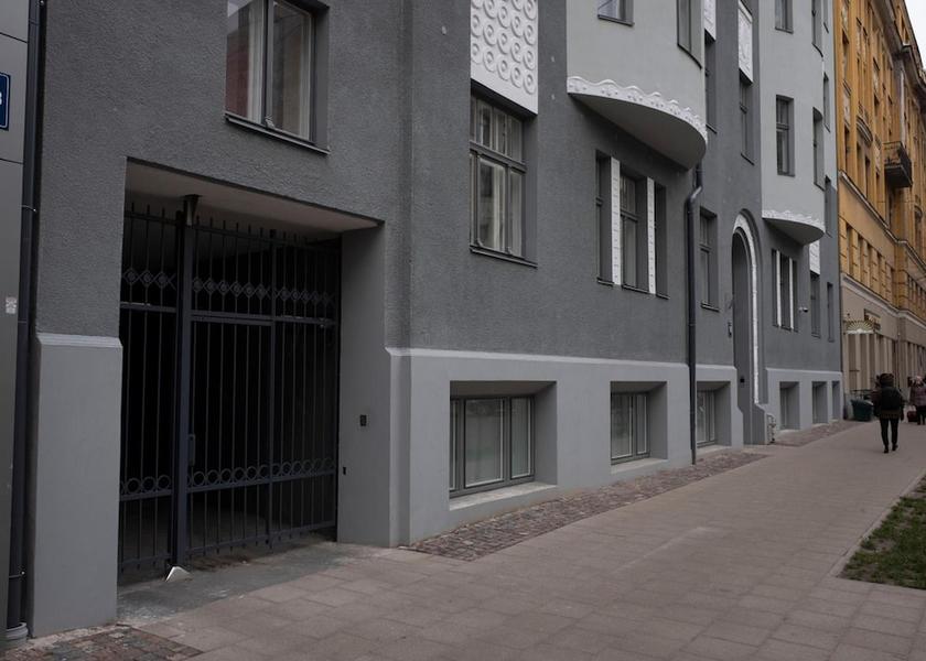  Riga Exterior Detail