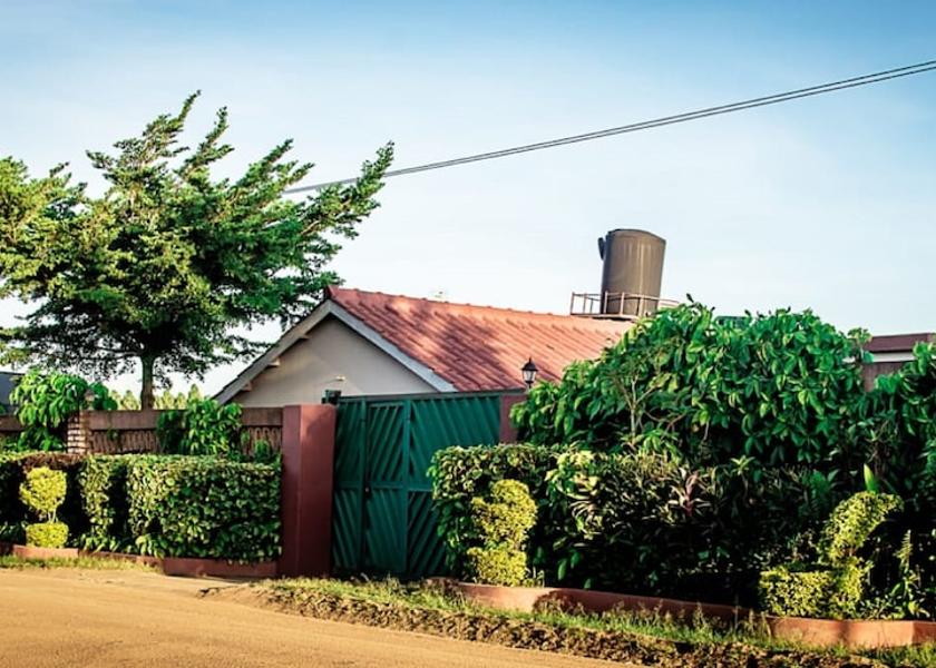  Chimoio Exterior Detail