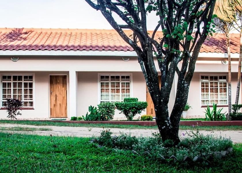  Chimoio Exterior Detail