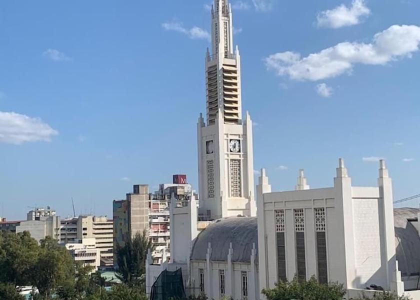  Maputo Exterior Detail