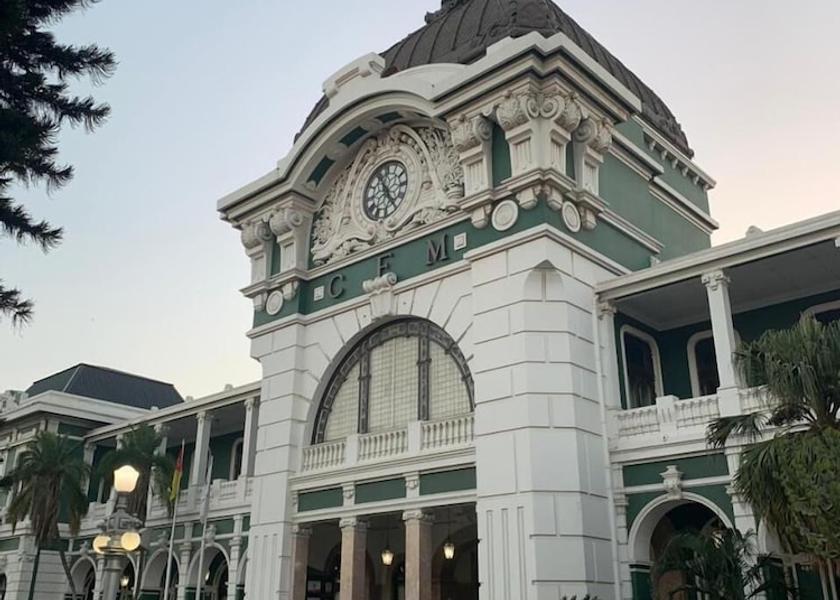  Maputo Exterior Detail