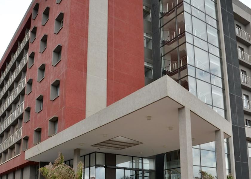  Maputo Exterior Detail