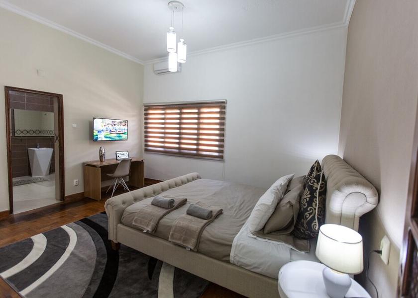  Maputo Room