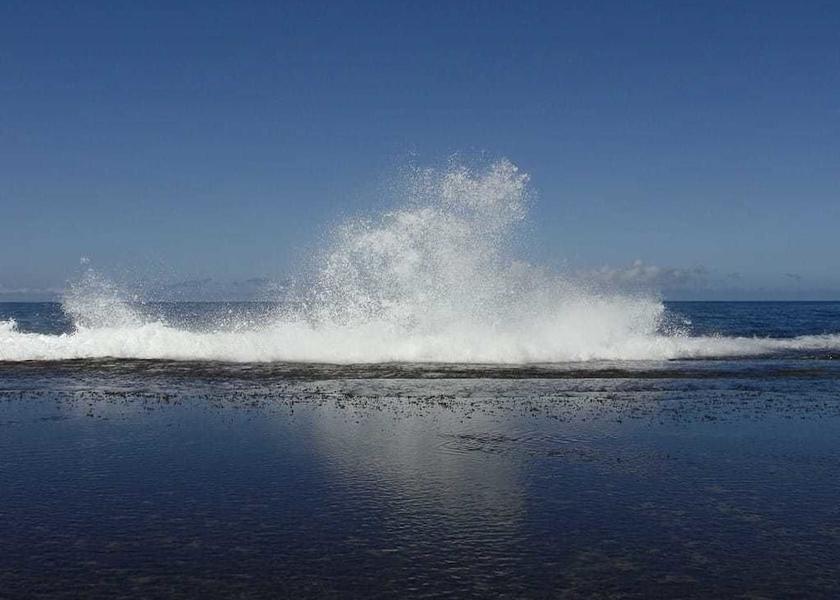 Xai-Xai Beach