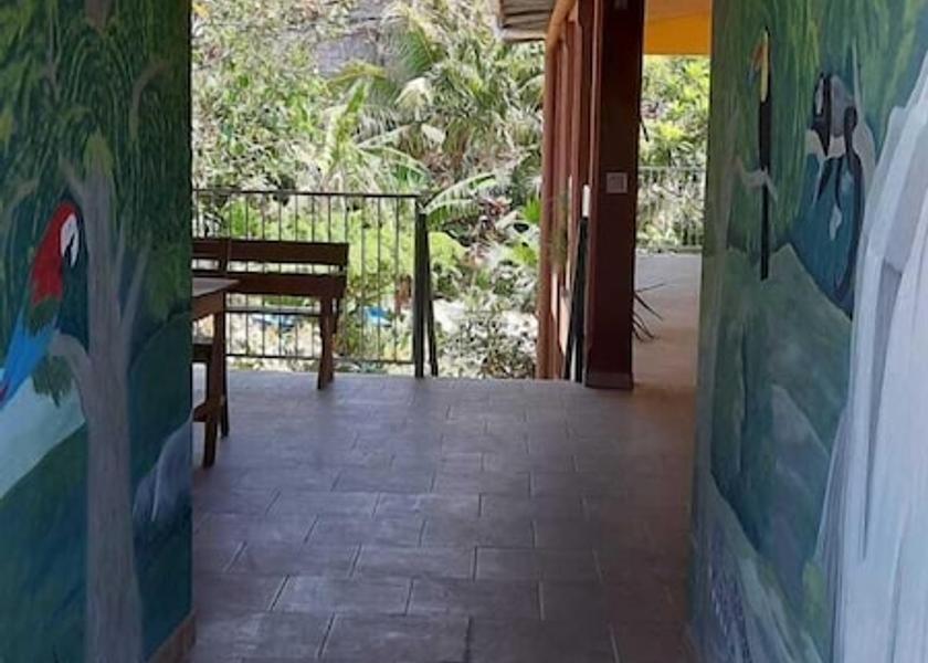 Rivas (department) San Juan del Sur Hallway