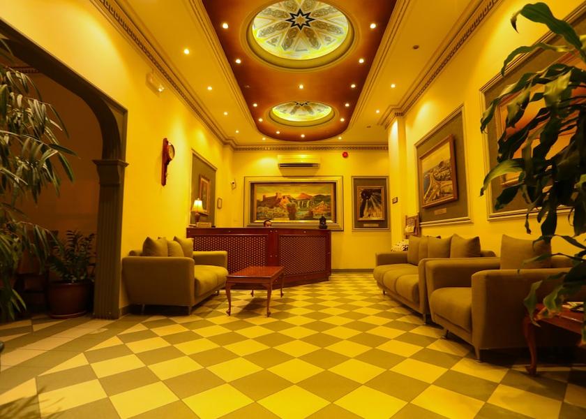  Muscat Reception