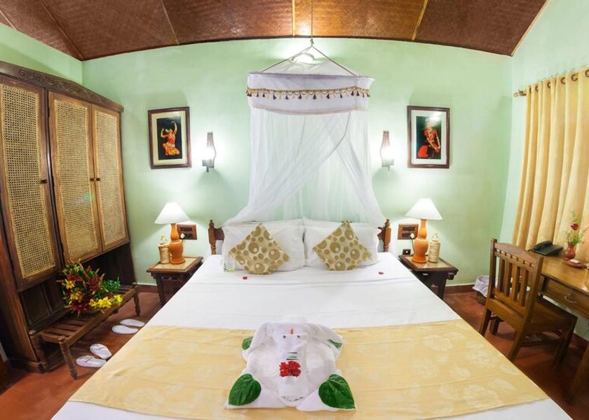Kerala Kottukal Room