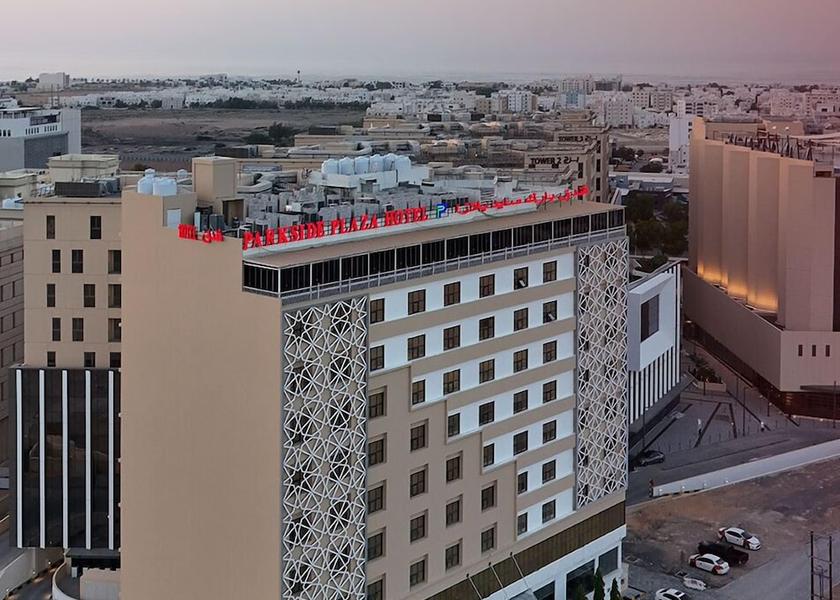  Muscat Exterior Detail