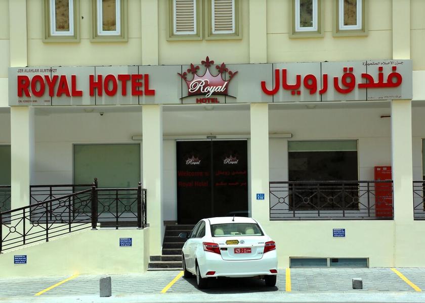  Muscat Exterior Detail